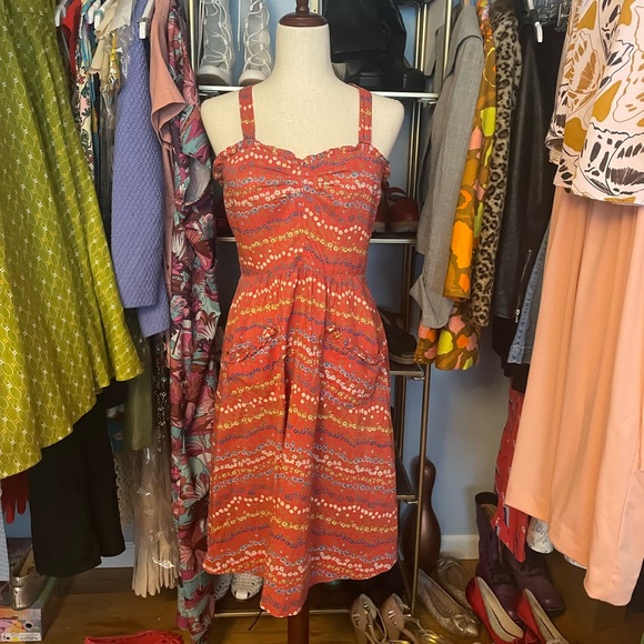 Vintage Dresses & Skirts - Vintage 1970s Does 1940s Floral Dress - Size Medium